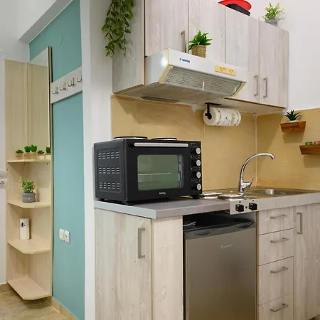 Apartment Secret *